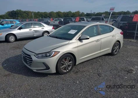 2018 Hyundai Elantra Value Edition из США, поврежденный, VIN 5NPD84LF5JH220644